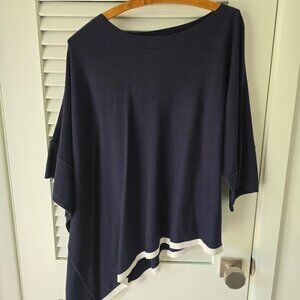 Asymmetrical vintage Adrienne Vittadini poncho